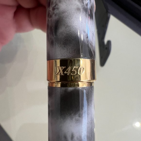 Jinhao X450 with Gold Trim and 18K Gold Nib! - Picture 5 of 12